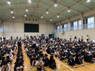 FBC4BC6B-56F8-4DED-8C37-E690D3BE8AE5