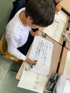 FF08C66A-5801-4F05-9785-435EFF80EBB9