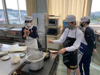 EB6C2231-C0EE-4659-BB47-E0EE94AE3F9B