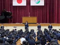 AC70EE9C-5706-4020-8196-7AAA78194249