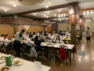 F5E486CE-1218-4320-BFC0-6C3C822341C3