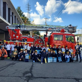 D3459554-4D72-49C2-BBD0-6577FD7DA59E