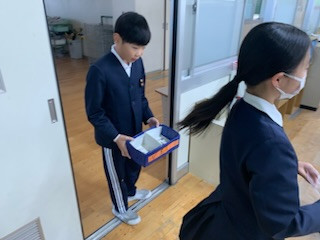 0BD1F8DA-7EC0-4828-BDD6-9C88B47796CC