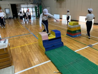 047A37FD-2539-4225-8EDE-58D6AC685258