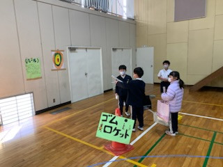 F482B253-C14C-447B-9D61-7D4C3FA21038