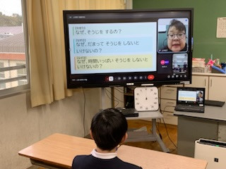 19AE7489-E5F9-4859-9CD7-08B9292195D1