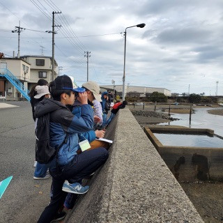 B120B1A1-E976-4BC7-BBDC-4785164F0580