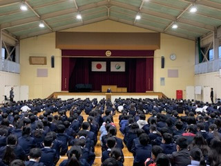 8D68C774-454C-46B7-A709-00EF08F808FB