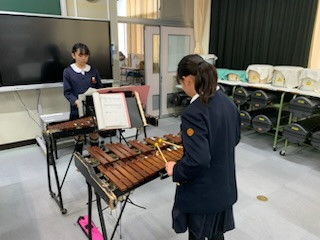 B4CAA198-6FC0-46F9-8DF9-499D94694307