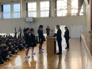 FAC3B15B-928F-4B5D-8379-FE3DCFC351EE